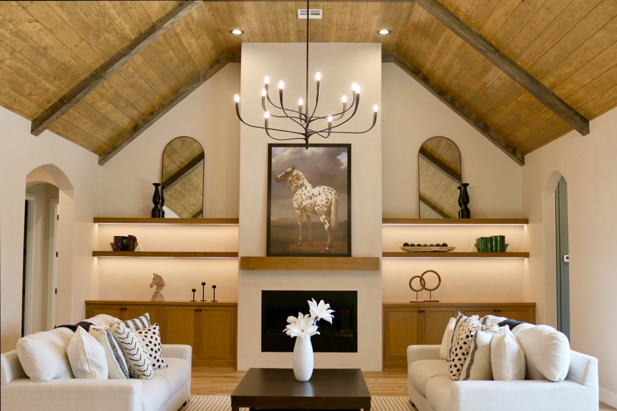 15419-Whisper-Lane-living